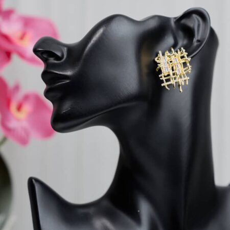 Medium Size Elegant Earring