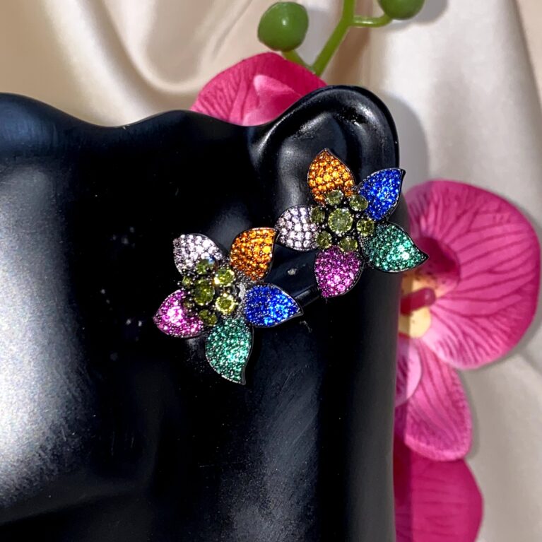 Zirconia earring