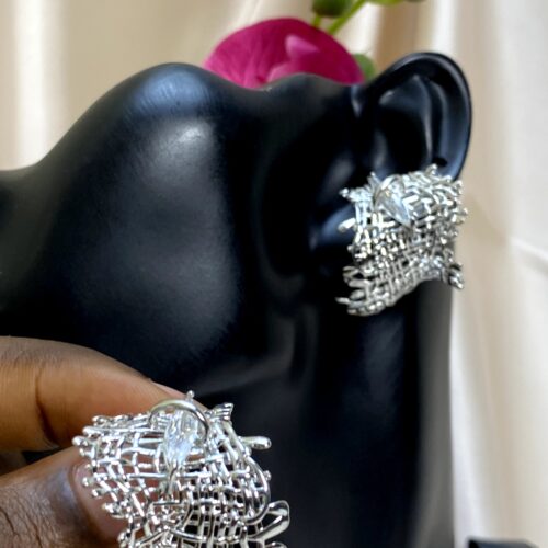 Structured earrings